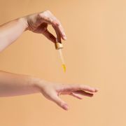 Radiant Renew – Oil Serum